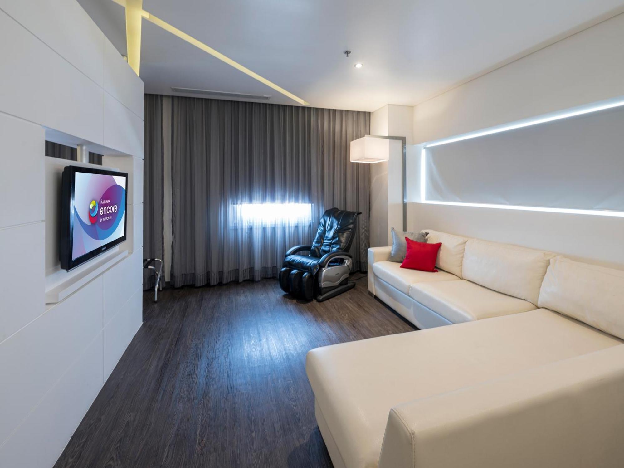 Ramada Encore By Wyndham Aguascalientes Exteriör bild