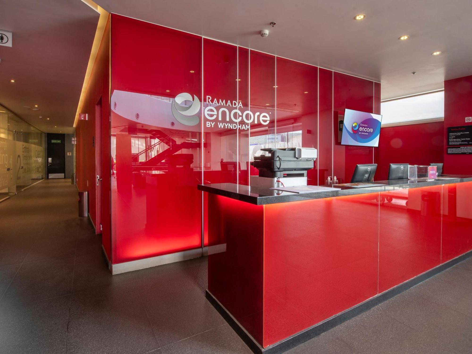 Ramada Encore By Wyndham Aguascalientes Exteriör bild